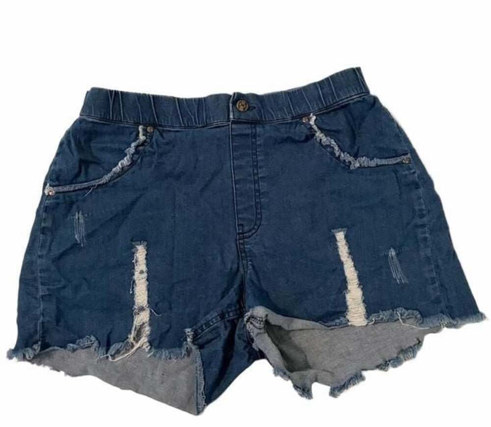 HUE Women's Medium Blue Denim Distressed Raw Hem Pull-On Shorts
